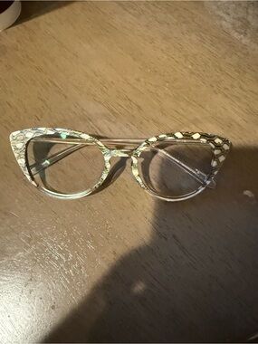 KREWE Cat-Eye EMMA frame